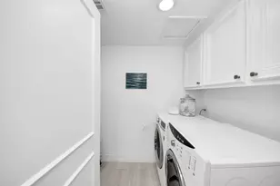 9618 Bayou Brook St, Houston, TX 77063 - Photo 17