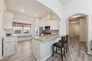 8302 Bay Oaks Dr, Baytown, TX 77523 - Photo 7