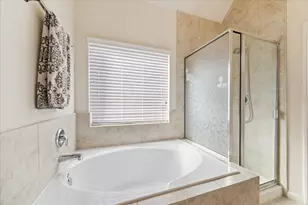 8302 Bay Oaks Dr, Baytown, TX 77523 - Photo 13