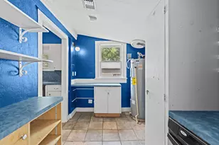 1430 Columbia St, Houston, TX 77008 - Photo 11