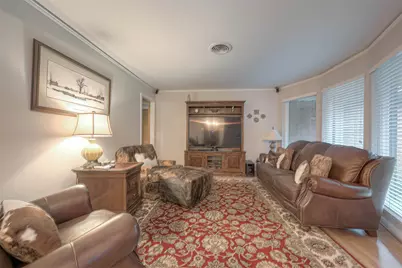 6414 Pineshade Lane, Houston, TX 77008 - Photo 5