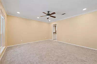 5050 Spring Forest Drive, Houston, TX 77091 - Photo 11