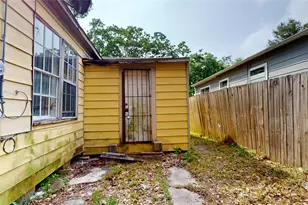 6604 Conley St, Houston, TX 77021 - Photo 3