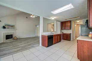 15103 Petal Rose Ct, Cypress, TX 77433 - Photo 9