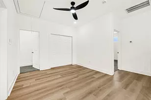 9334 Waller St, Houston, TX 77012 - Photo 15