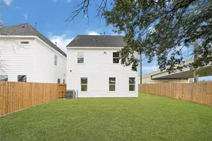 9334 Waller St, Houston, TX 77012 - Photo 13