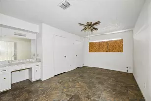 8926 Willow Meadow Dr, Houston, TX 77031 - Photo 13
