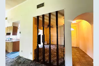 16807 Blackhawk Boulevard, Friendswood, TX 77546 - Photo 5