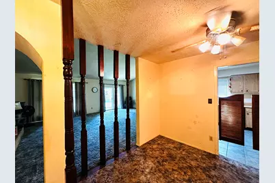 16807 Blackhawk Boulevard, Friendswood, TX 77546 - Photo 7