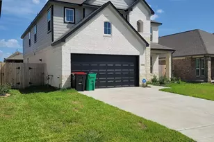 4418 Hronas Dr, Katy, TX 77449 - Photo 3