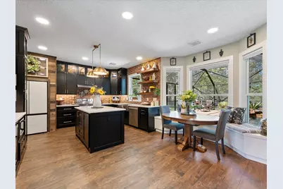 2403 Conastoga Court, Conroe, TX 77384 - Photo 9