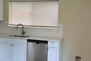 451 Oakdale Dr, Stafford, TX 77477 - Photo 7