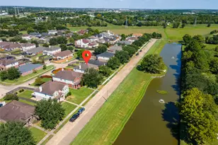 686 Fountain View Ln, League City, TX 77573 - Photo 47