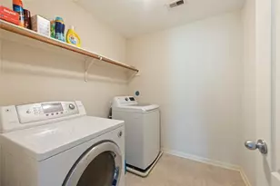 686 Fountain View Ln, League City, TX 77573 - Photo 29