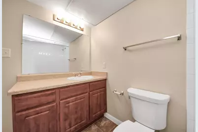 8415 Hearth Drive, Houston, TX 77054 - Photo 19