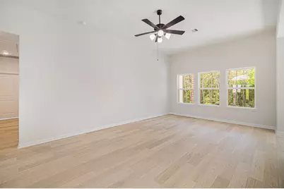 9642 Moss Rose, Willis, TX 77378 - Photo 5