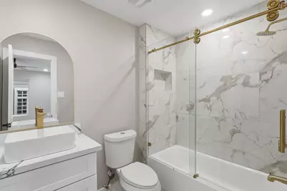 105 Opal Court, Houston, TX 77009 - Photo 15