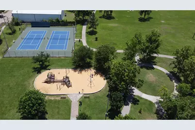 105 Opal Court, Houston, TX 77009 - Photo 19