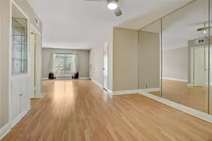 1807 Stoney Brook Dr, Houston, TX 77063 - Photo 11