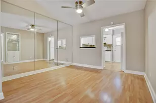 1807 Stoney Brook Dr, Houston, TX 77063 - Photo 9