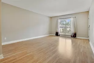 1807 Stoney Brook Dr, Houston, TX 77063 - Photo 7