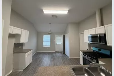 4211 Buras Pass Lane, Houston, TX 77045 - Photo 7