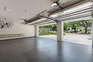 5641 Holly Springs Dr, Houston, TX 77056 - Photo 43