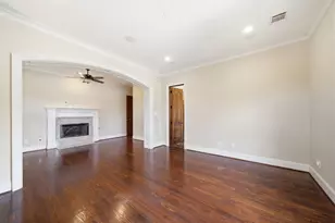 5339 Tilbury Dr, Houston, TX 77056 - Photo 15