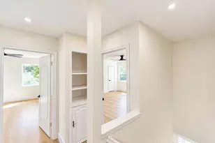 10610 Overbrook Ln, Houston, TX 77042 - Photo 31