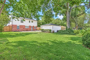 10610 Overbrook Ln, Houston, TX 77042 - Photo 37
