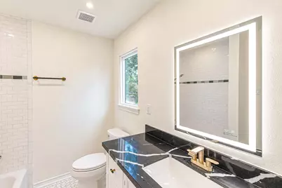 10610 Overbrook Lane, Houston, TX 77042 - Photo 25