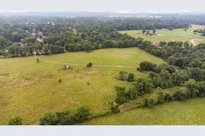 163 Town and Country Drive, Huntsville, TX 77320 - Photo 3