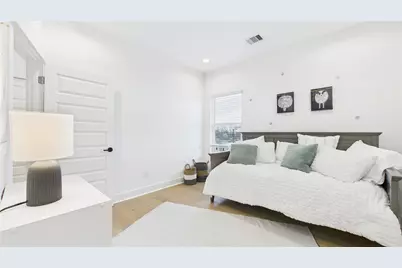 2424 Freeman Street, Houston, TX 77009 - Photo 37