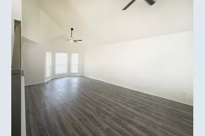 9843 Stableway Drive, Houston, TX 77065 - Photo 5