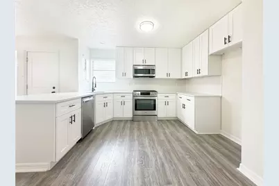 9843 Stableway Drive, Houston, TX 77065 - Photo 9