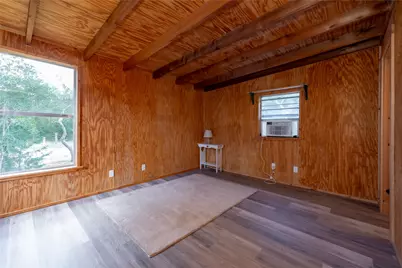 706 Crooked Creek Drive, Sheridan, TX 77475 - Photo 17