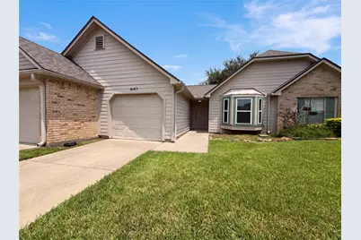 643 E Country Grove Circle, Pearland, TX 77584 - Photo 13