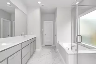 11106 Crocus Dr, Houston, TX 77044 - Photo 19