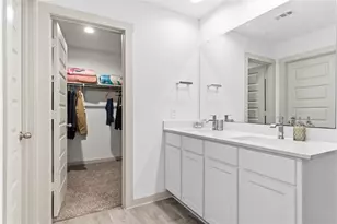 610 Lost Crk Dr, Baytown, TX 77523 - Photo 27