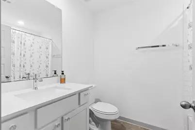 610 Lost Creek Drive, Baytown, TX 77523 - Photo 9