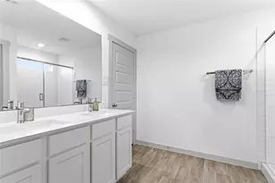 610 Lost Crk Dr, Baytown, TX 77523 - Photo 29