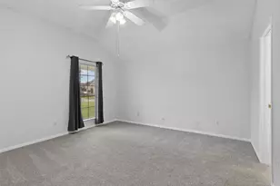 3105 Wood Fox Dr, Alvin, TX 77511 - Photo 9