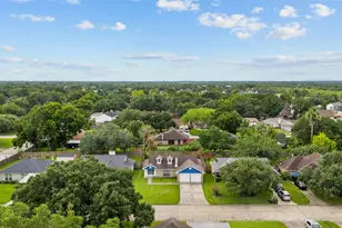 3105 Wood Fox Dr, Alvin, TX 77511 - Photo 23