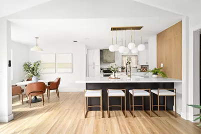 10831 Holly Springs Drive, Houston, TX 77042 - Photo 17