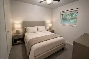 718 Westbury St, West Orange, TX 77630 - Photo 11