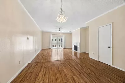 1035 Fountain View Drive, Houston, TX 77057 - Photo 13