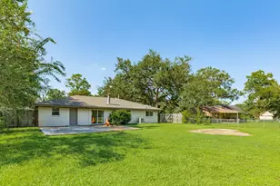 510 Denise St, West Columbia, TX 77486 - Photo 21