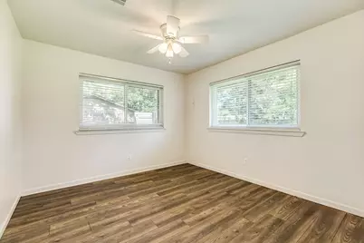 510 Denise Street, West Columbia, TX 77486 - Photo 17