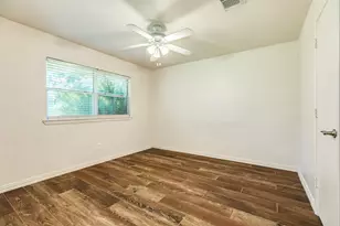 510 Denise St, West Columbia, TX 77486 - Photo 19