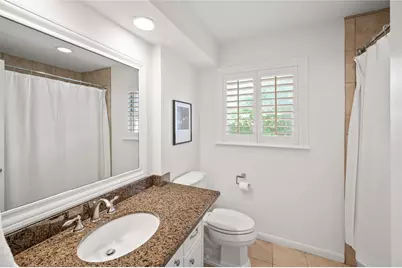 7815 Fairdale Lane, Houston, TX 77063 - Photo 39